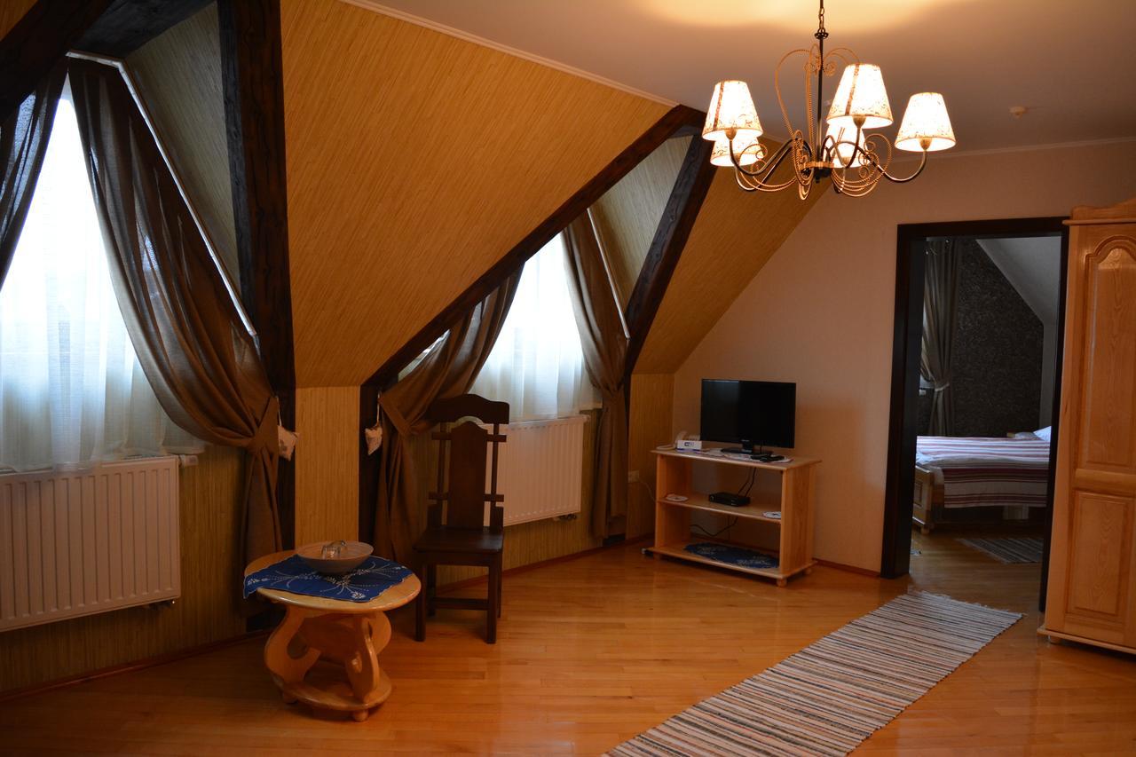 Hotel Svitlytsia Técső Kültér fotó