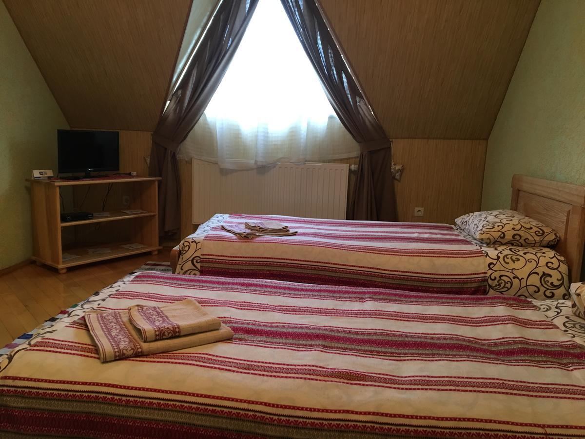 Hotel Svitlytsia Técső Kültér fotó